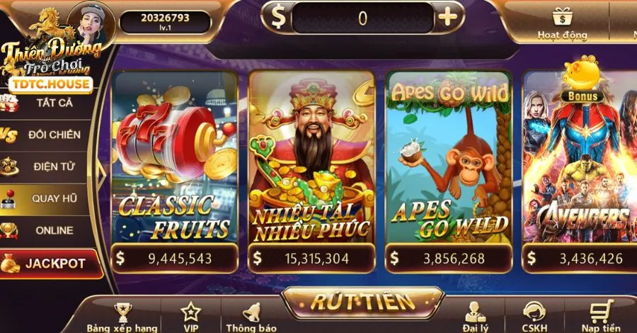 Bàn chơi casino trực tiếp với người chia bài thật và các trò Baccarat, Roulette